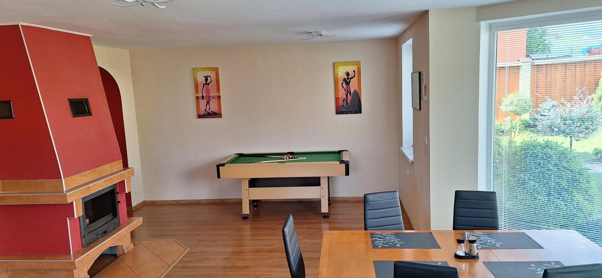 Vila Deluxe&Apartmány Riviéra Liptov Bešeňová Exterior foto